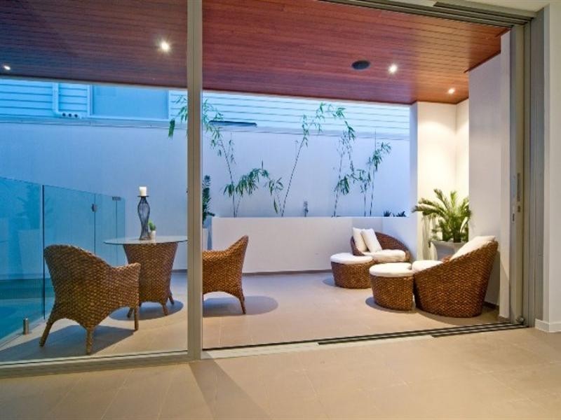 132 Carlton Terrace, Manly QLD 4179