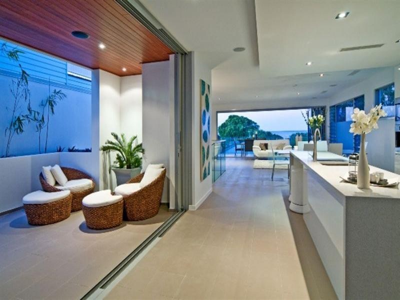 132 Carlton Terrace, Manly QLD 4179