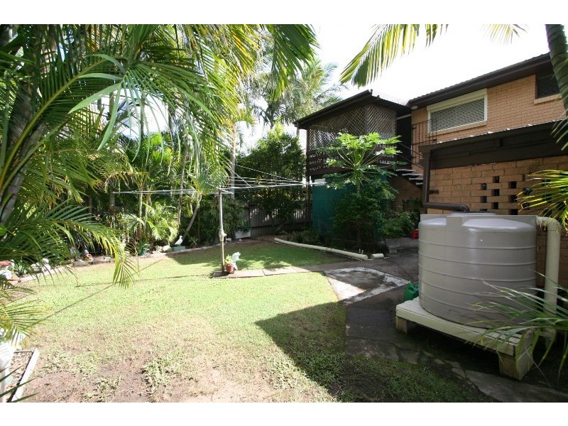 8 Meadowview Street, Tingalpa QLD 4173