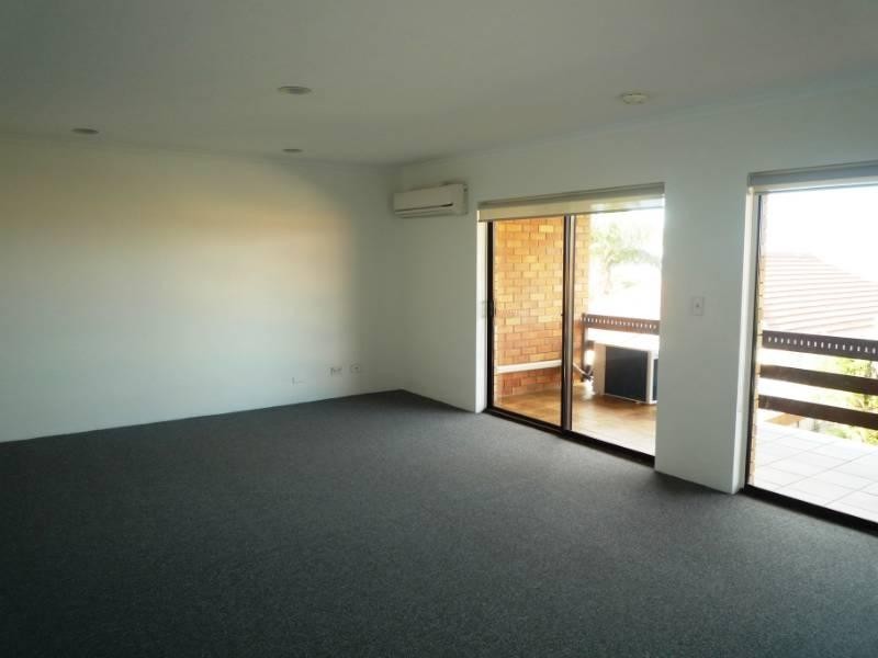 7/14 Nelson Parade, Manly QLD 4179