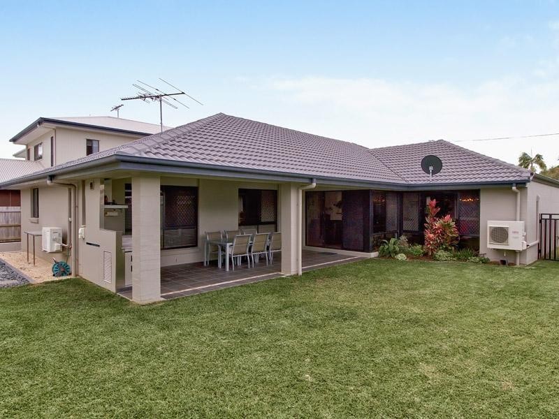 8 Mackenzie Street, Manly West QLD 4179