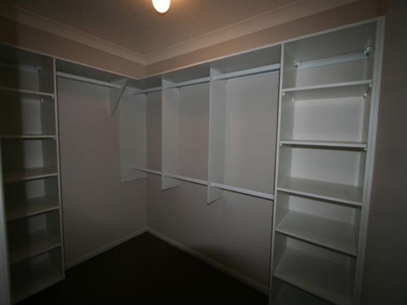 57 Boston Road, Belmont QLD 4153