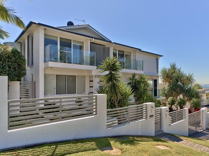 7 Valetta Street, Manly QLD 4179