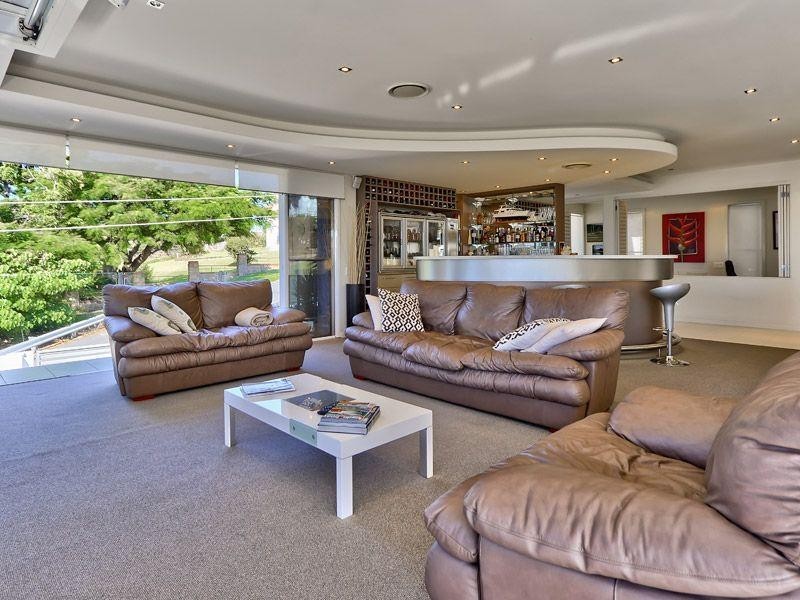 7 Valetta Street, Manly QLD 4179