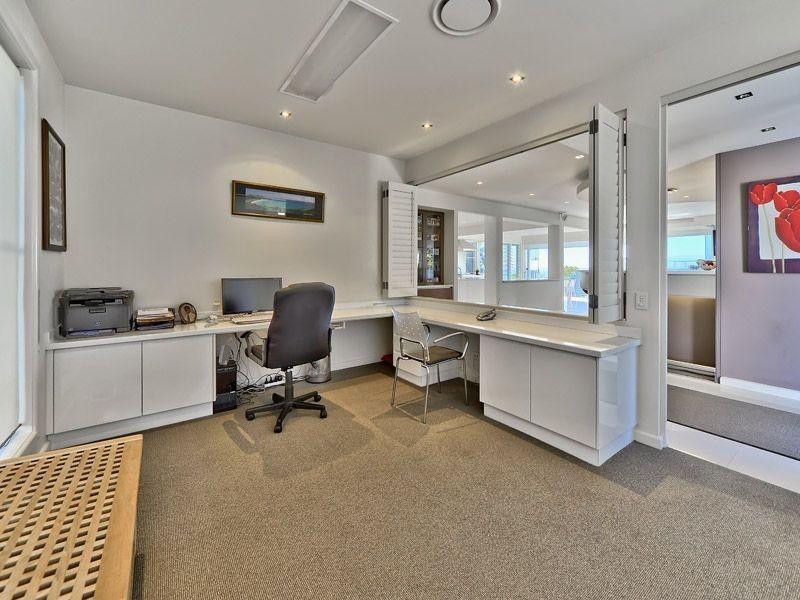 7 Valetta Street, Manly QLD 4179