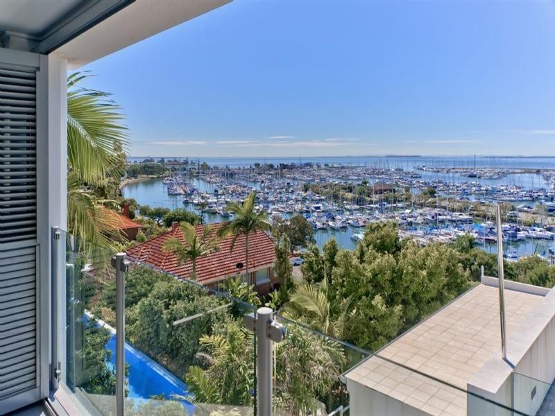 7 Valetta Street, Manly QLD 4179