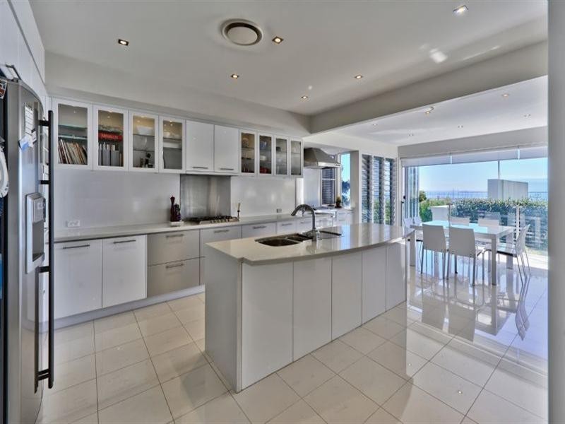 7 Valetta Street, Manly QLD 4179