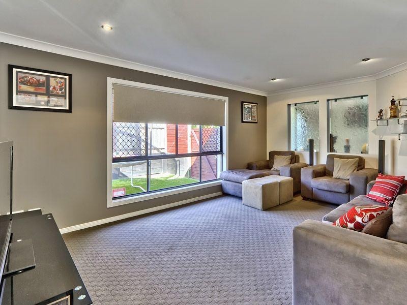 56 Williams Street, Wakerley QLD 4154