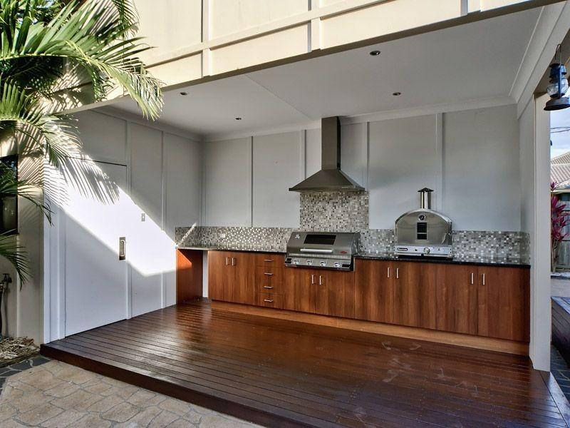 92 Hannah Circuit, Manly West QLD 4179