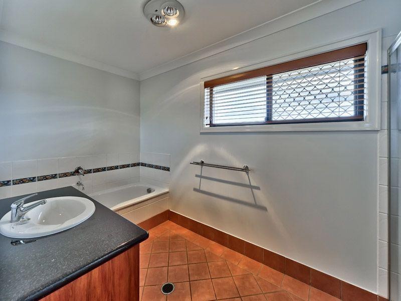 92 Hannah Circuit, Manly West QLD 4179