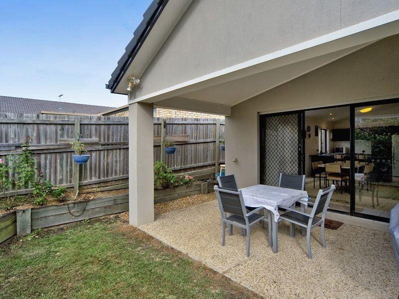 5 Jasmine Street, Wakerley QLD 4154