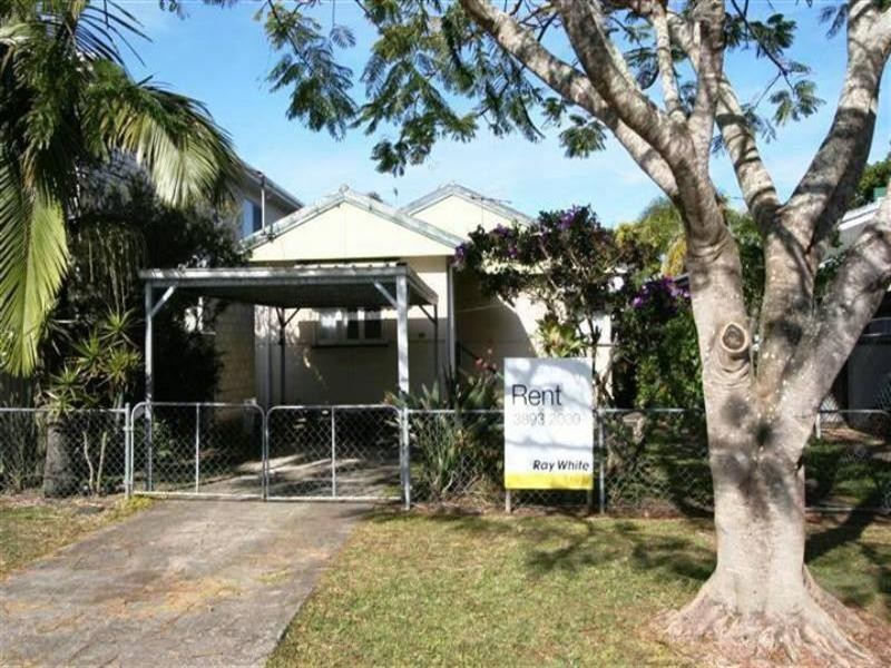 26 Orallo Street, Lota QLD 4179