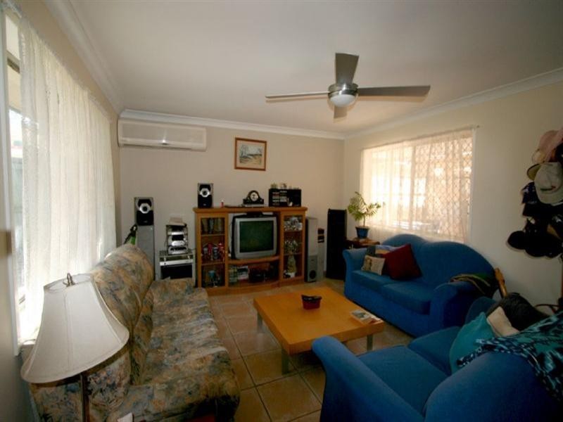 207 Wondall Road, Wynnum West QLD 4178
