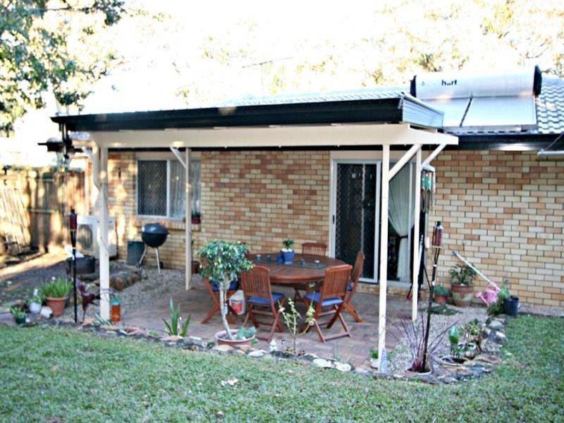 207 Wondall Road, Wynnum West QLD 4178