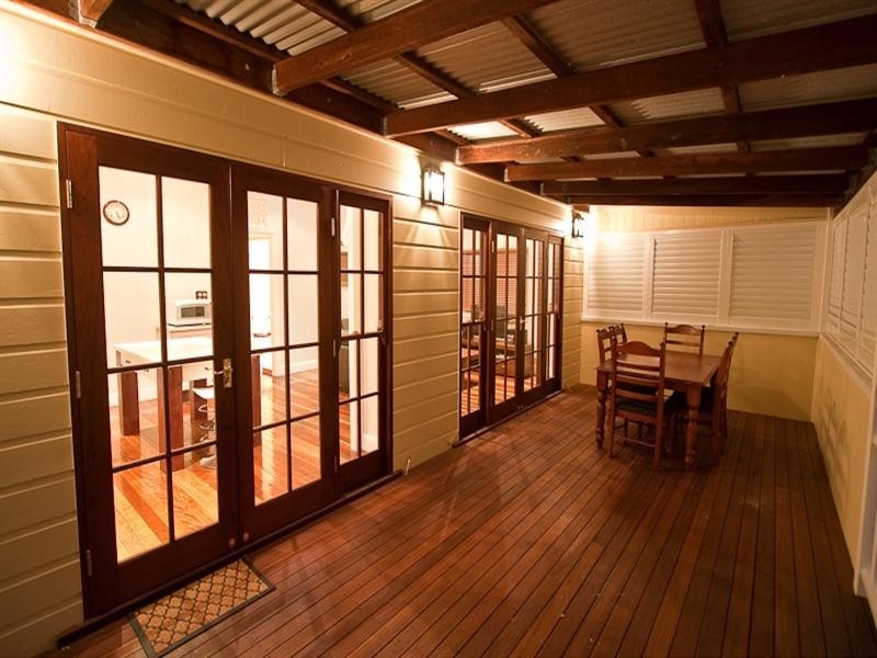 47 Yamboyna Street, Manly QLD 4179