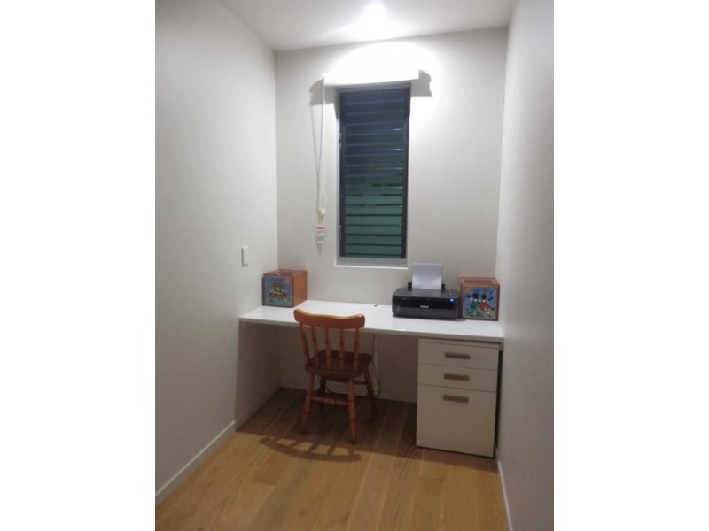 6/435 Esplanade, Manly QLD 4179