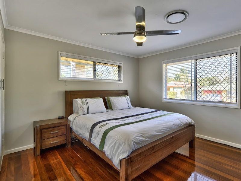 27 Rosedene Street, Manly West QLD 4179