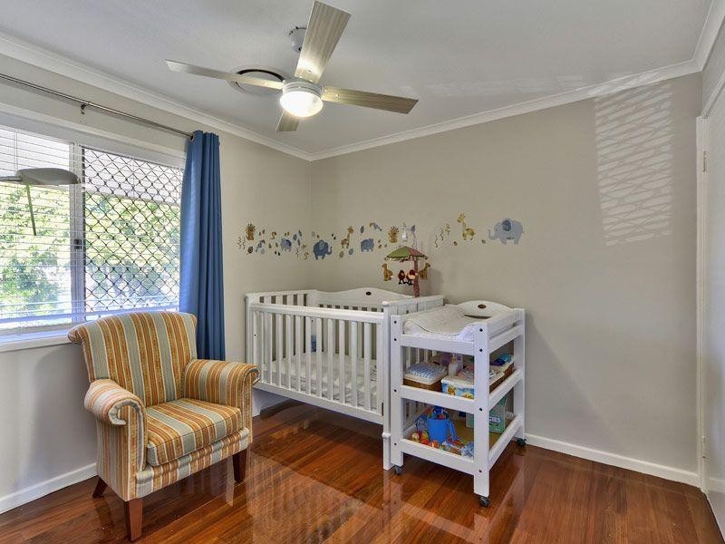 27 Rosedene Street, Manly West QLD 4179