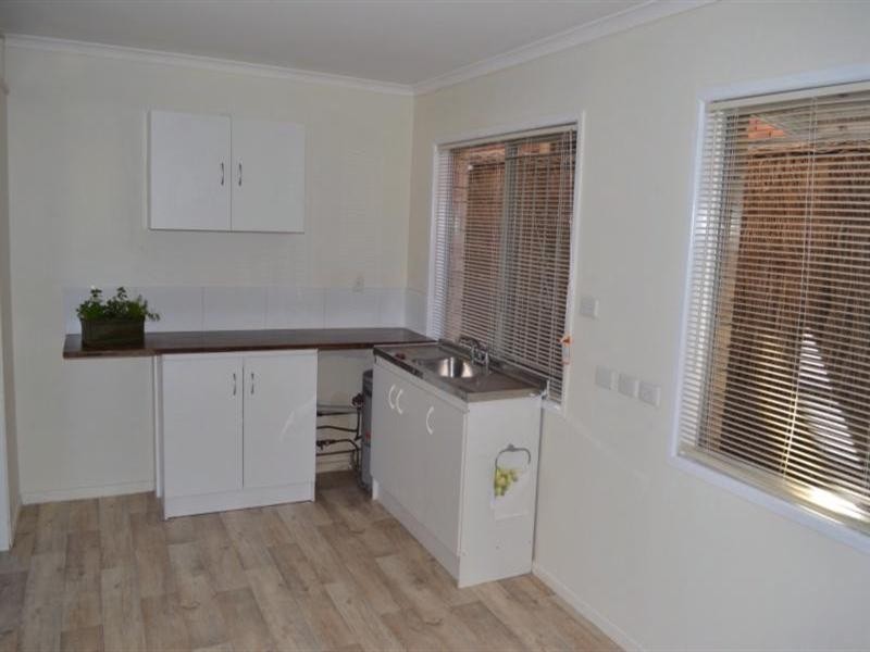39 Oakley Street, Manly QLD 4179