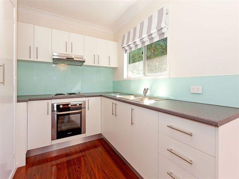 30 Jayben Street, Wynnum West QLD 4178