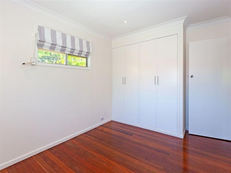 30 Jayben Street, Wynnum West QLD 4178