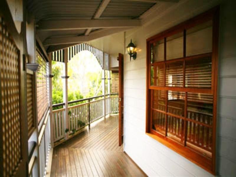 35 Orallo Street, Lota QLD 4179