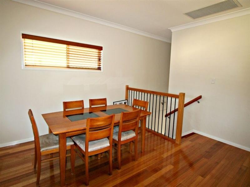 29 Davidson Street, Wynnum QLD 4178