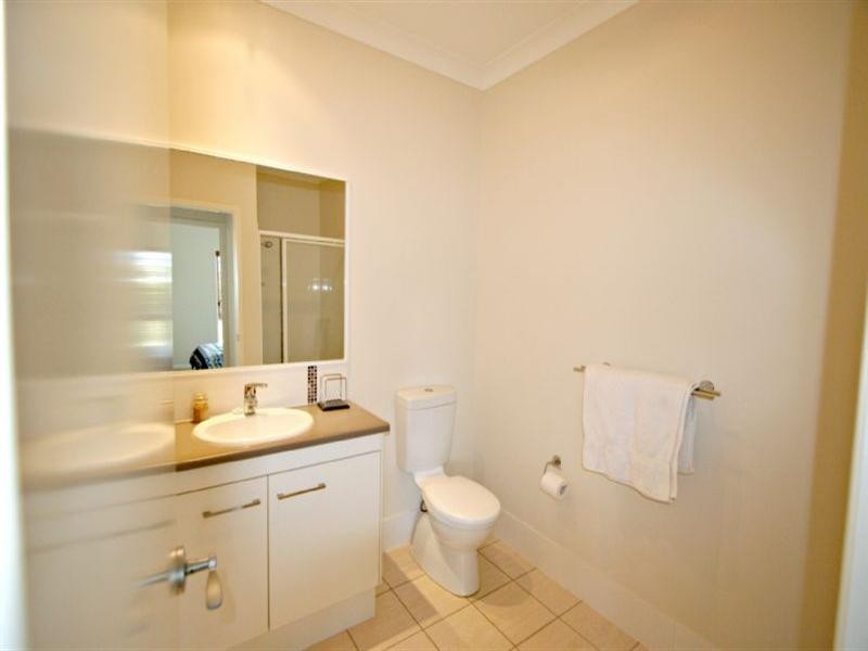 29 Davidson Street, Wynnum QLD 4178