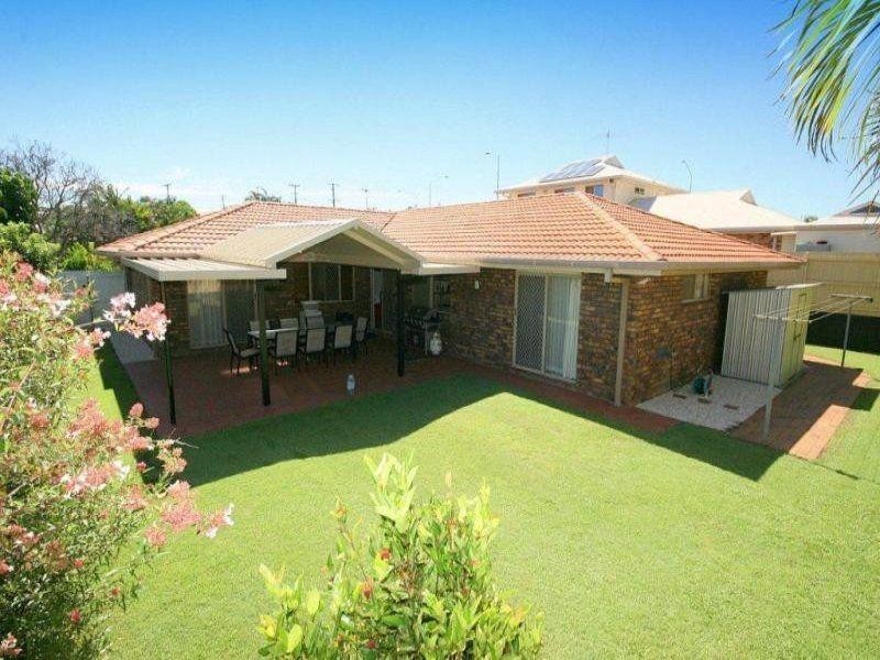 25 Caloundra Street, Manly West QLD 4179