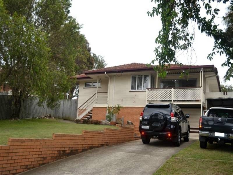 81 Roseneath Parade, Wynnum West QLD 4178