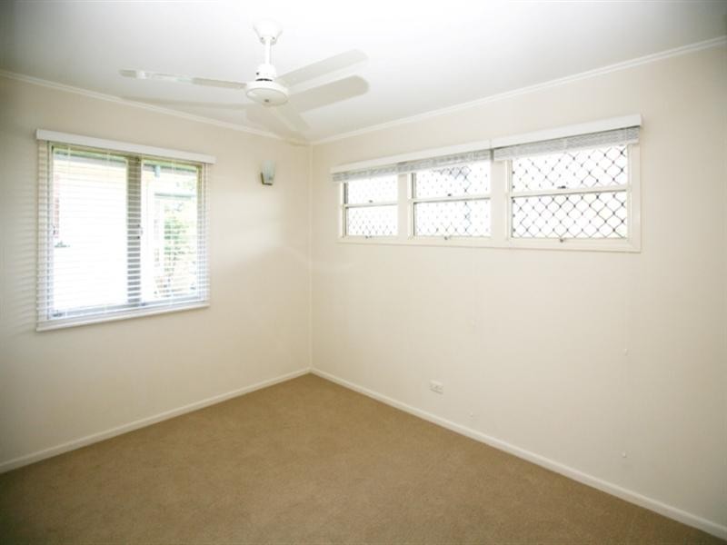 39 Hannam Street, Wynnum QLD 4178