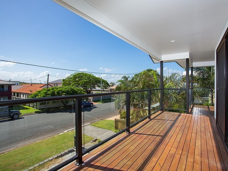 32 Alkoomie Street, Wynnum QLD 4178