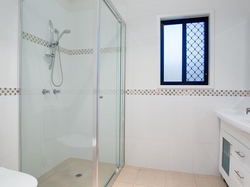 32 Alkoomie Street, Wynnum QLD 4178