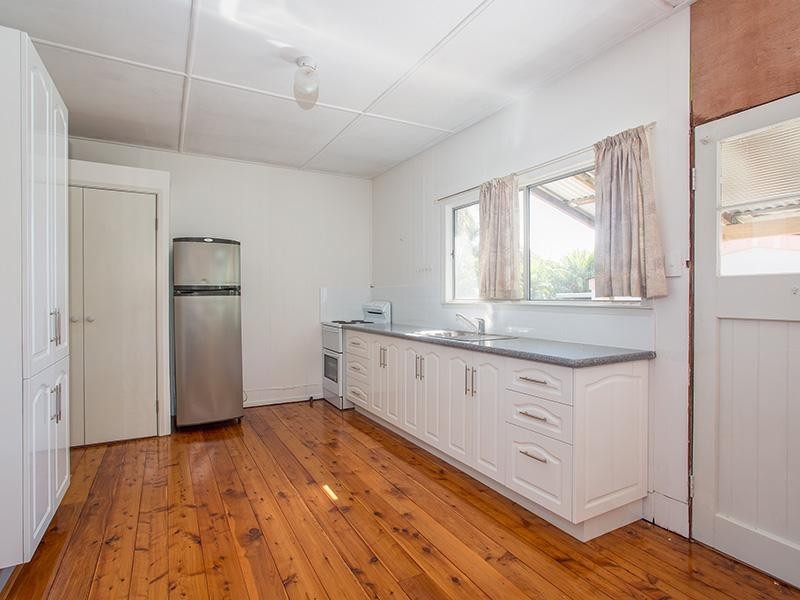 32 Alkoomie Street, Wynnum QLD 4178