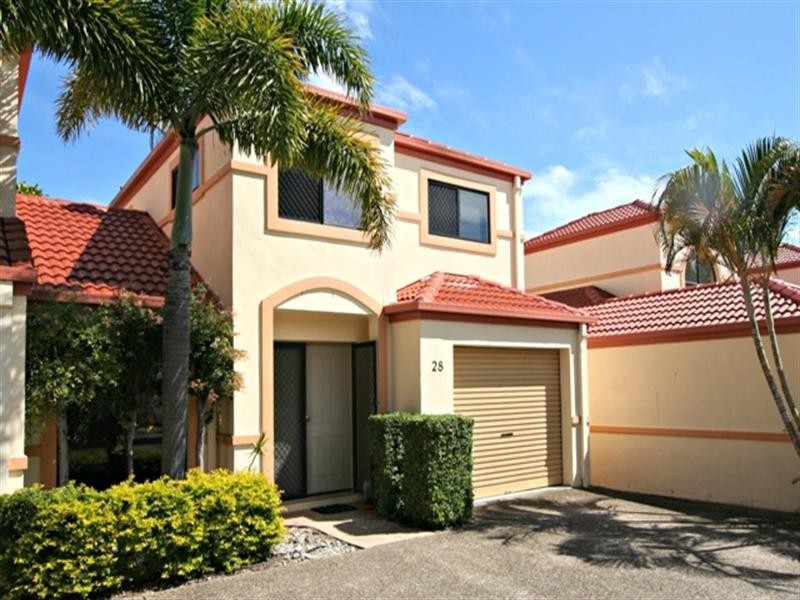 28/74 Plaza Street, Wynnum West QLD 4178