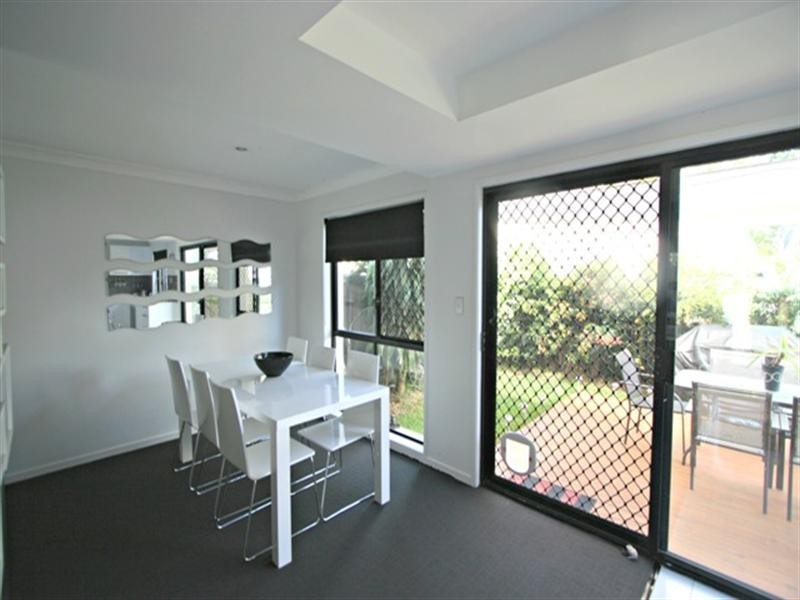 28/74 Plaza Street, Wynnum West QLD 4178