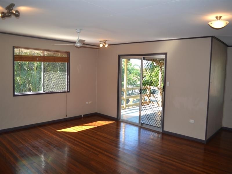 16b Herbert Street, Lota QLD 4179