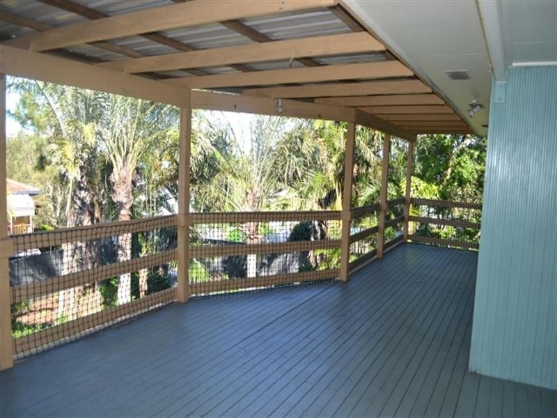 16b Herbert Street, Lota QLD 4179