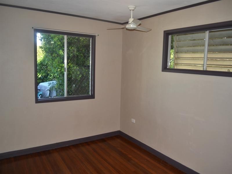 16b Herbert Street, Lota QLD 4179