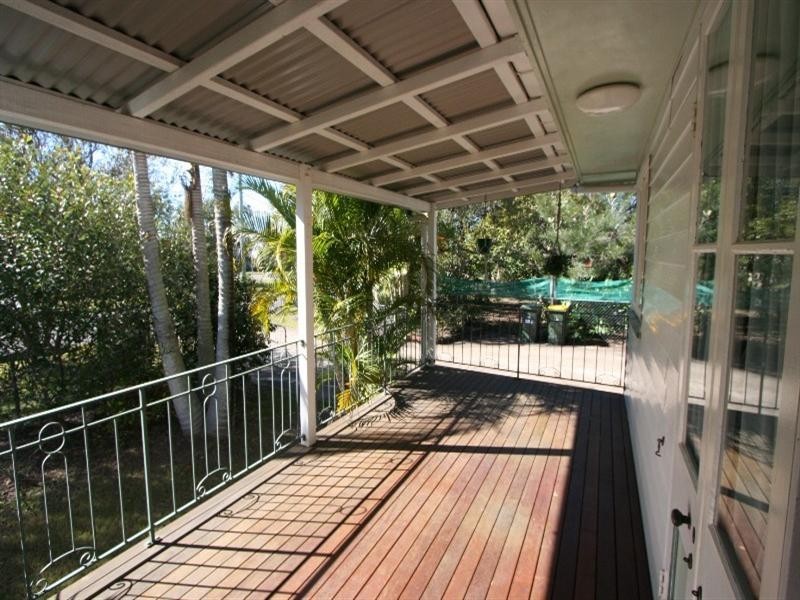 8 Herbert Street, Lota QLD 4179
