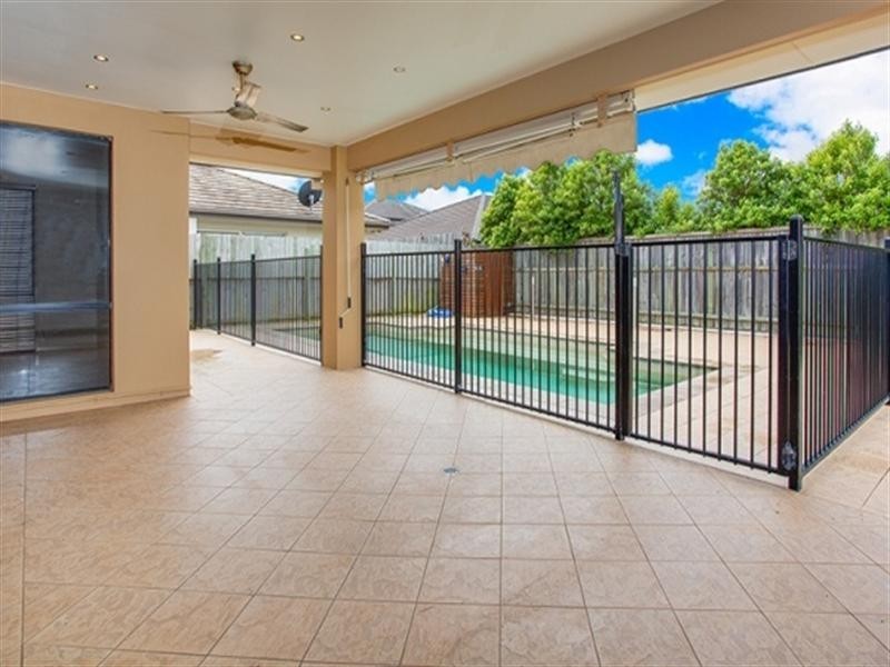 18 Balgowlah Street, Wakerley QLD 4154