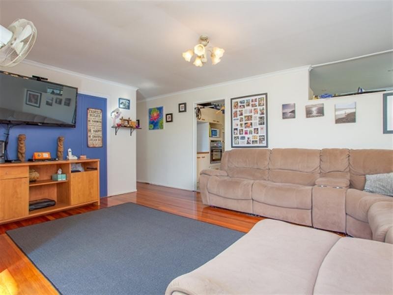 37 Cranston Street, Wynnum West QLD 4178