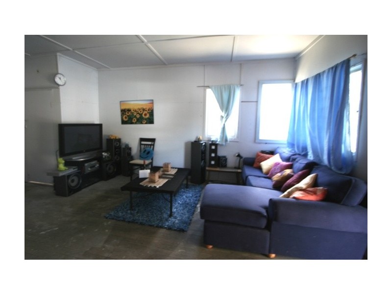 17 Cobar Street, Lota QLD 4179