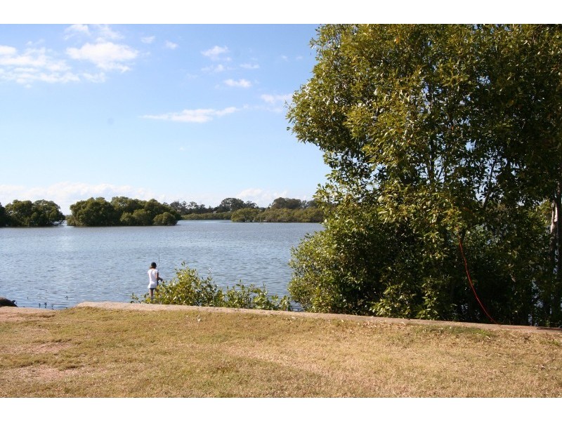 17 Cobar Street, Lota QLD 4179