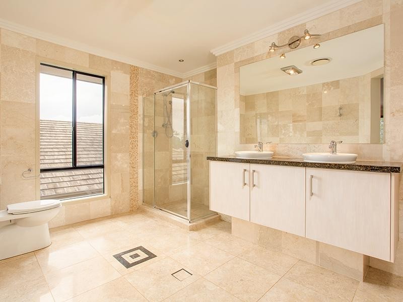 18 Balgowlah Street, Wakerley QLD 4154