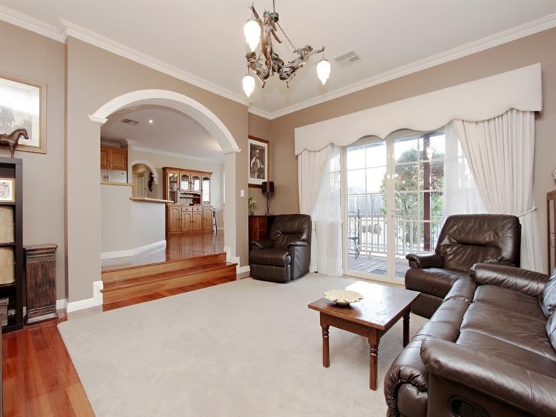 10 Dawnview Rise, Ellenbrook WA 6069