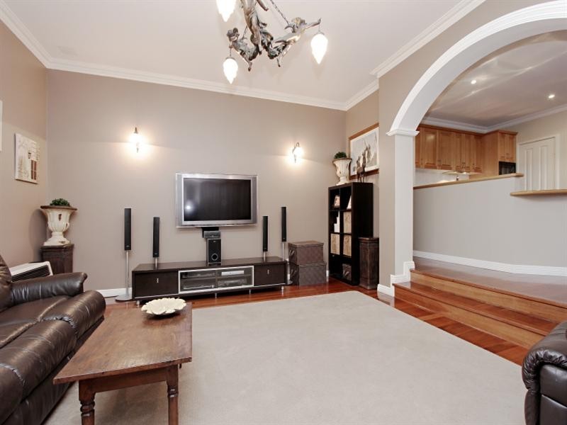 10 Dawnview Rise, Ellenbrook WA 6069