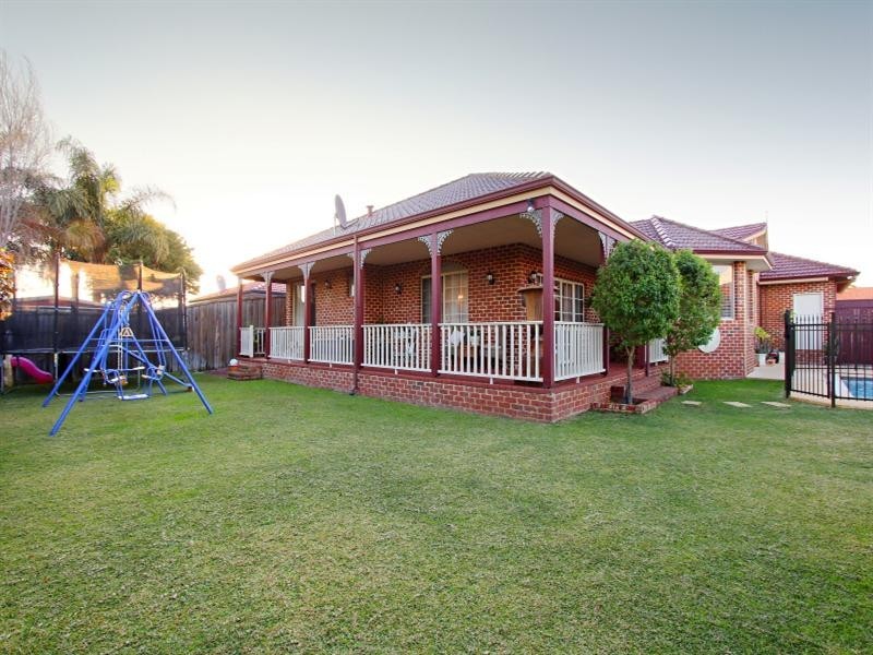 10 Dawnview Rise, Ellenbrook WA 6069