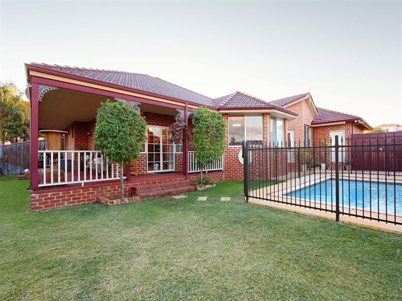 10 Dawnview Rise, Ellenbrook WA 6069