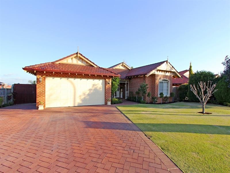 10 Dawnview Rise, Ellenbrook WA 6069